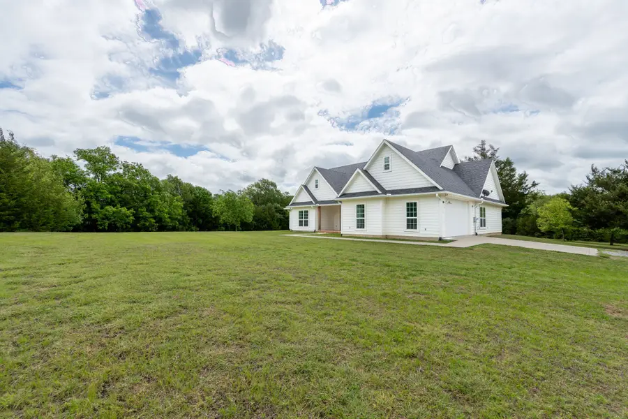 38 Jubilee Farm Road, Bells, TX 75414 - #2