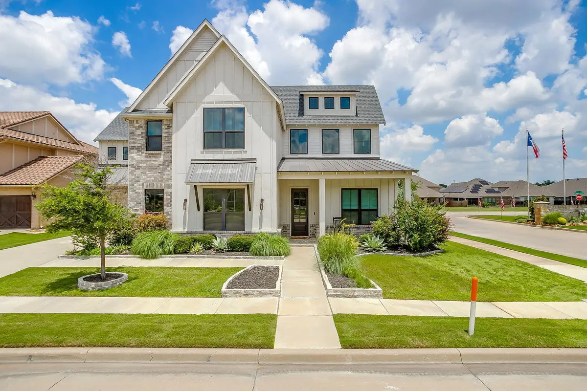 140 Mckinley Drive, Burleson, TX 76028 - #1