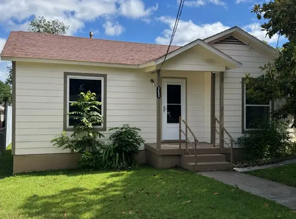 3403 Dawes Drive, Dallas, TX 75211