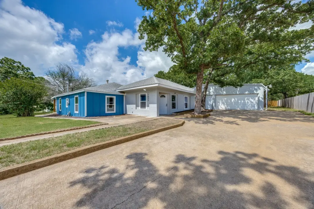 1023 Oak Drive, Denison, TX 75020 - #1