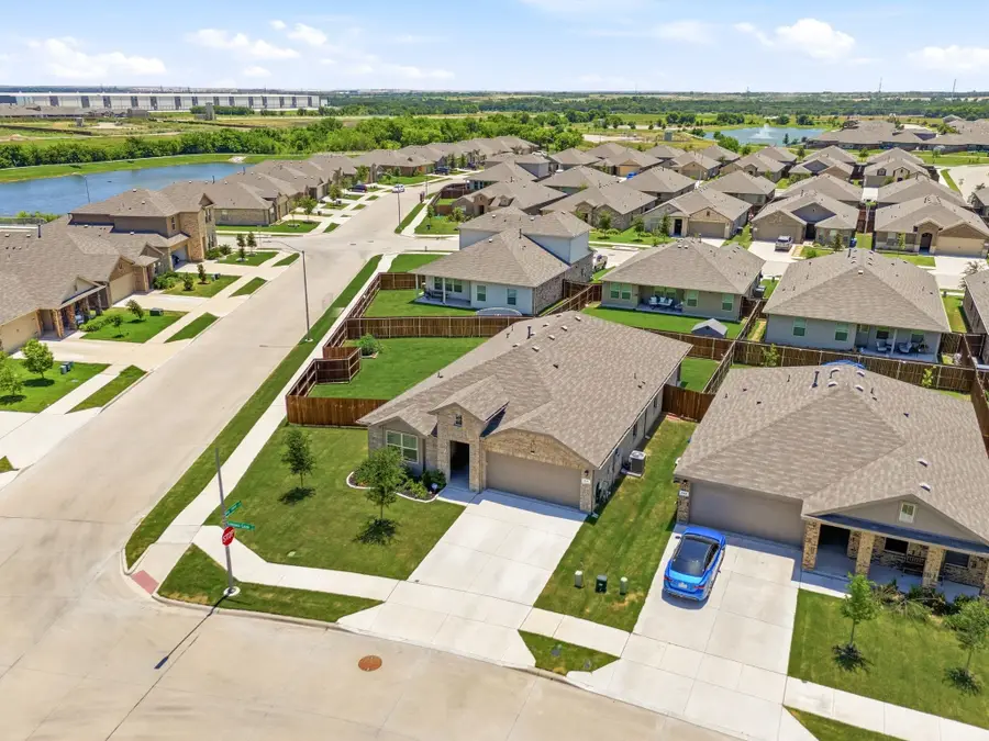 601 Emmons Creek Street, Justin, TX 76247 - #3