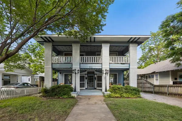 826 N Bishop Avenue, Dallas, TX 75208