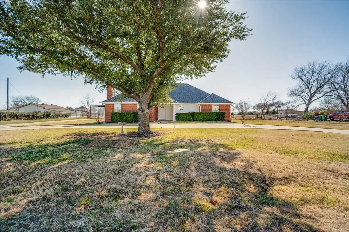 3722 Carrie Lane, Saint Paul, TX 75098 - #1