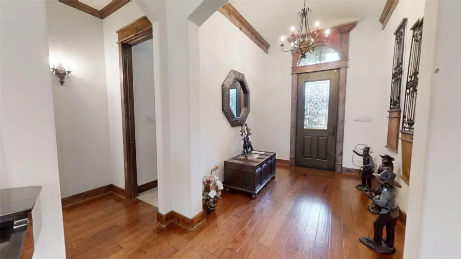 1012 Catalina Bay Boulevard, Granbury, TX 76048 - #2