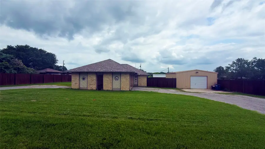 1356 Kerry Lane, Azle, TX 76020 - #3