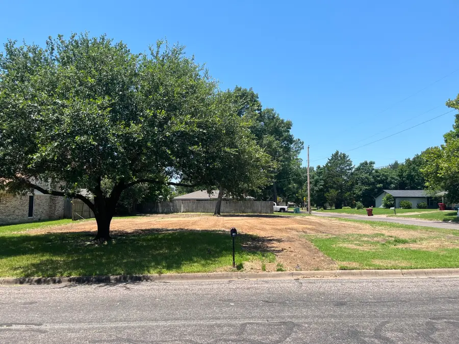 2818 Dover Drive, Sherman, TX 75092 - #3