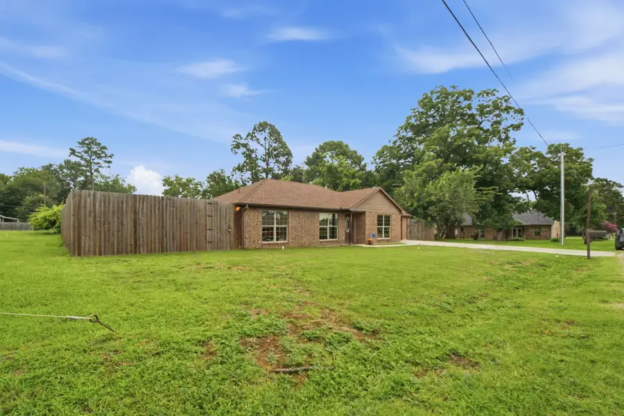 315 Stone Street, Collinsville, TX 76233 - #3