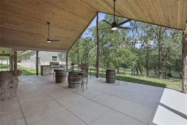 722 Three Skillet Road, Springtown, TX 76082