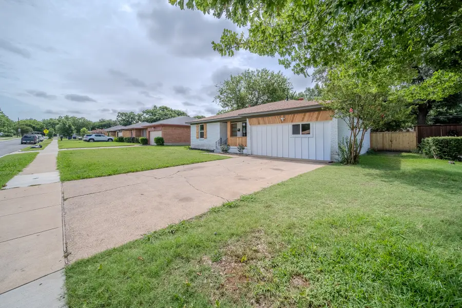 6734 Seco Boulevard, Dallas, TX 75217 - #2