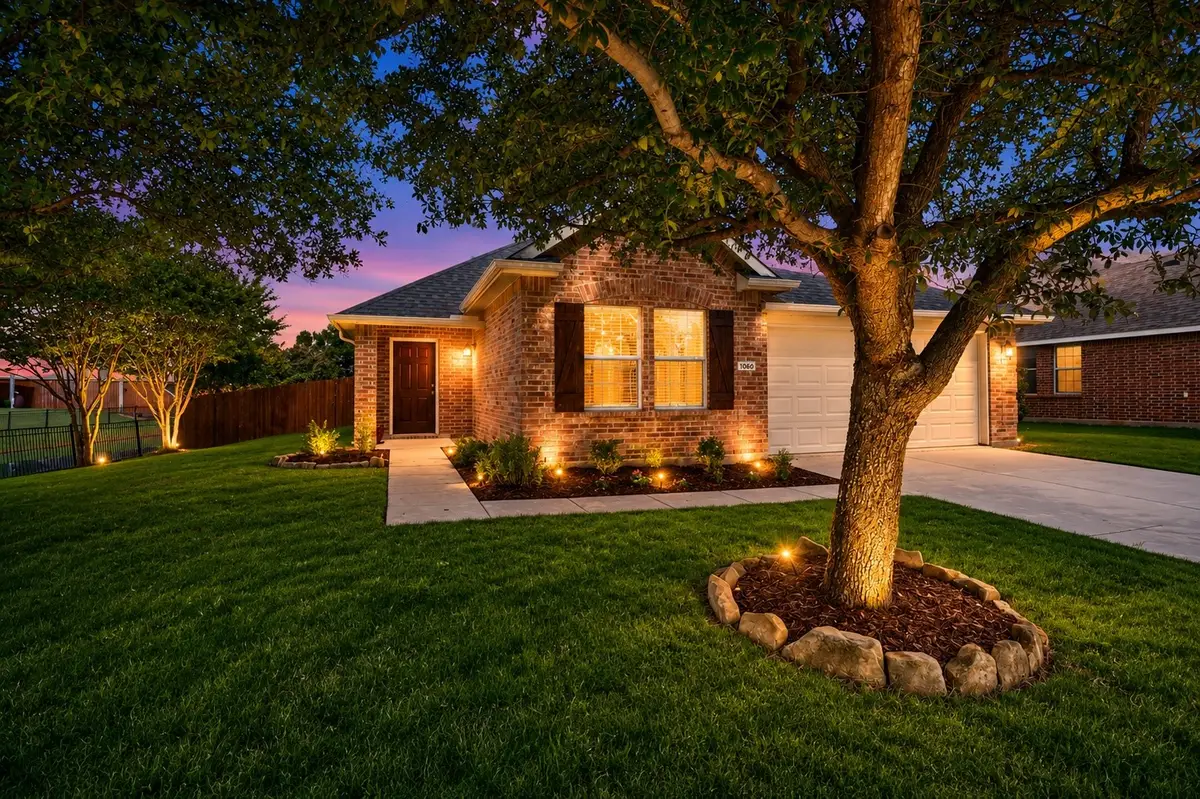 1060 Canterbury Drive, Prosper, TX 75078 - #1