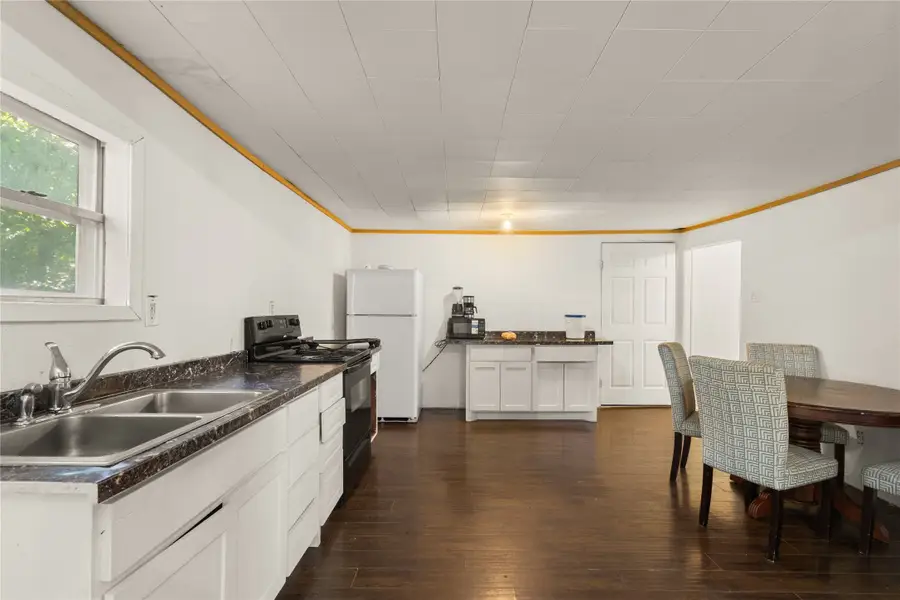 1019 S Star Street S, Bonham, TX 75418 - #2