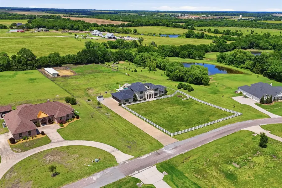 89 Thornwood Lane, Van Alstyne, TX 75495 - #3
