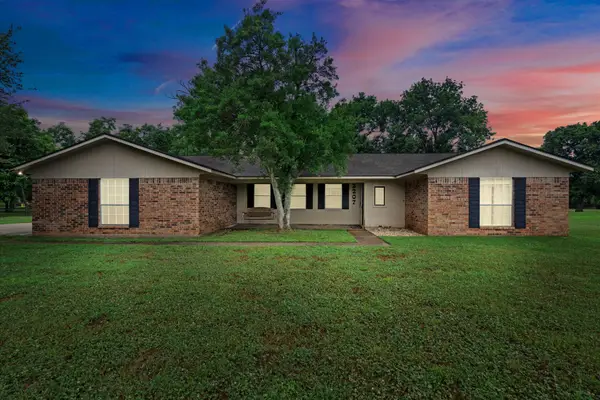 2207 Hickory Ridge Drive, Bossier City, LA 71111