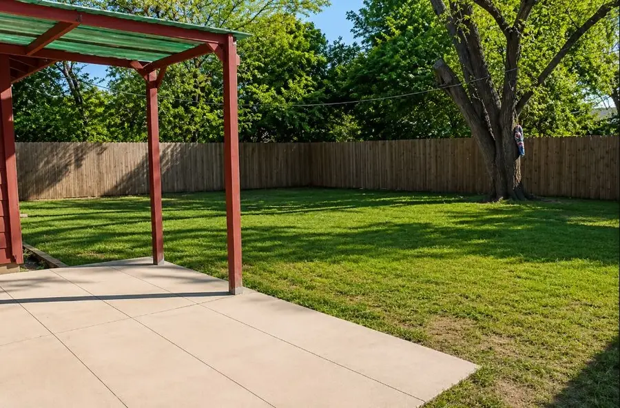 3422 Princeton Drive, Irving, TX 75062 - #2