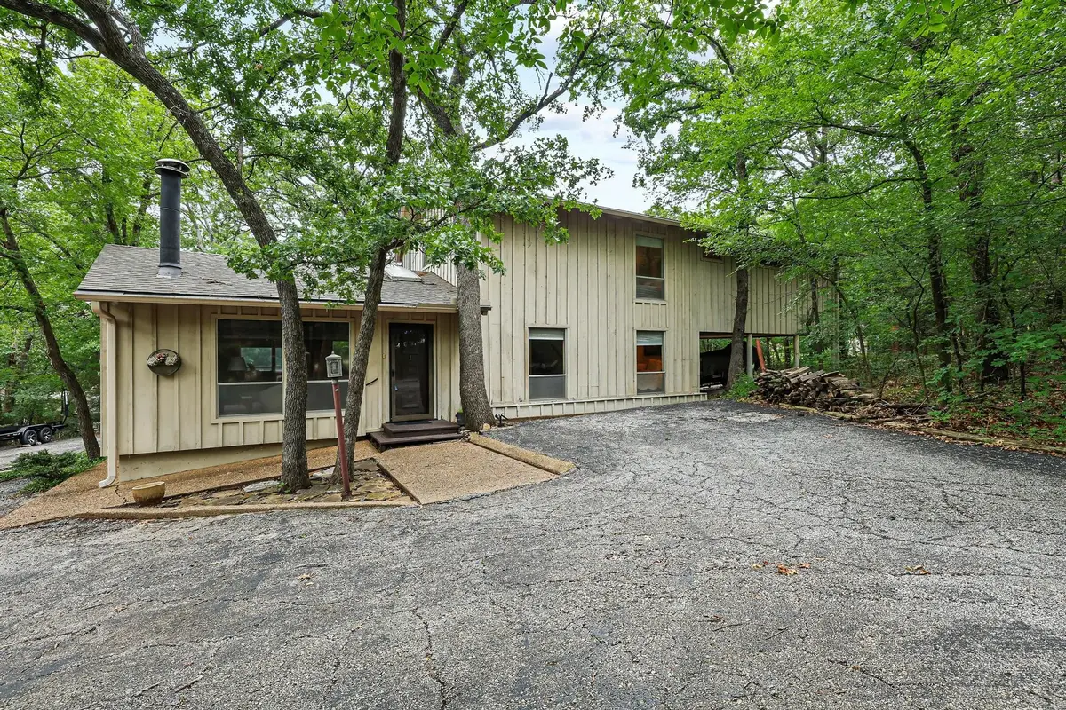275 Lakecrest Drive, Pottsboro, TX 75076 - #1