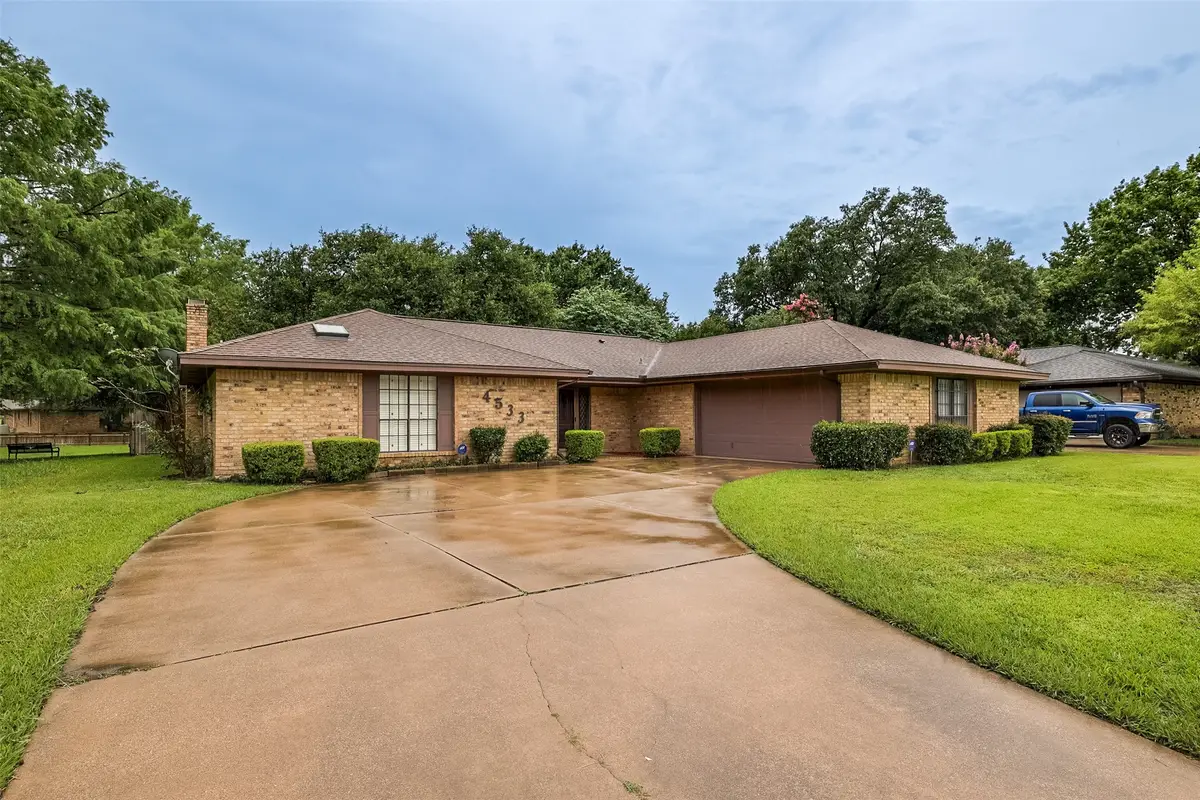 4533 Cinnamon Hill Drive, Fort Worth, TX 76133 - #1