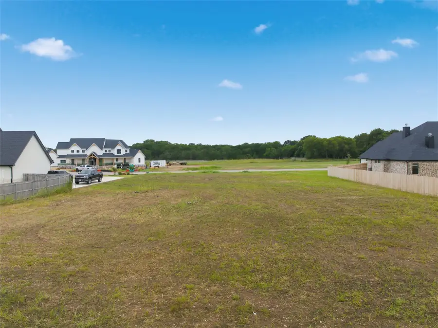 108 Amistad Circle, McGregor, TX 76657 - #3