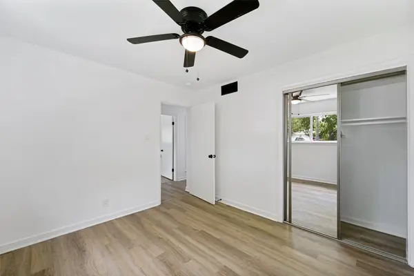 1112 Karla Drive, Hurst, TX 76053
