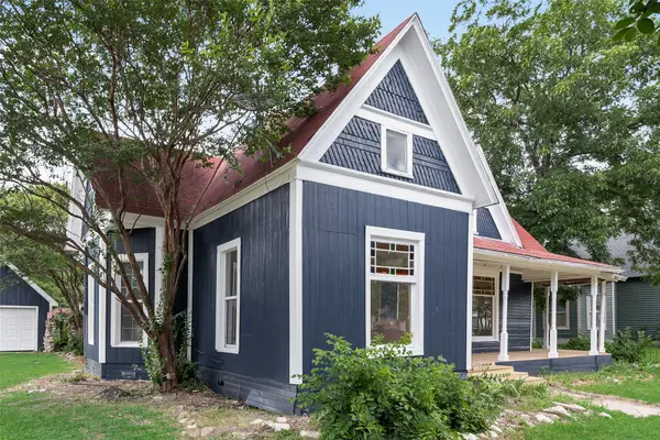 309 Poplar Street, Italy, TX 76651