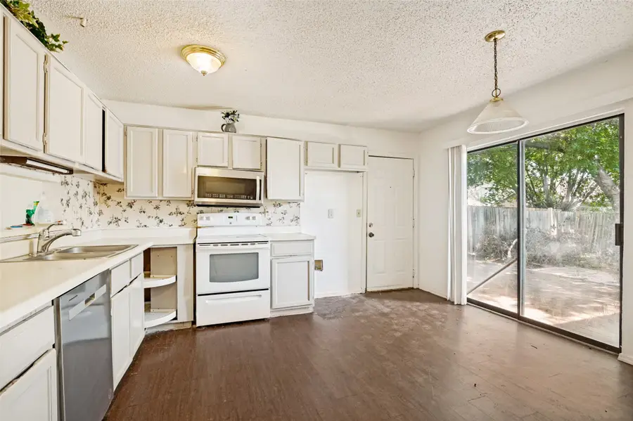 5525 Safari Trail, Arlington, TX 76018 - #3