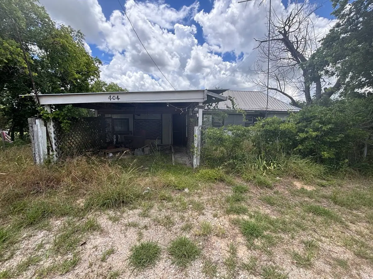 404 N Sycamore Street, Hico, TX 76457 - #1