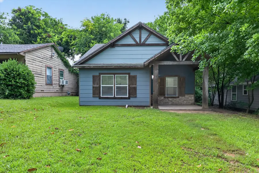 818 W Elm Street, Denison, TX 75020 - #2