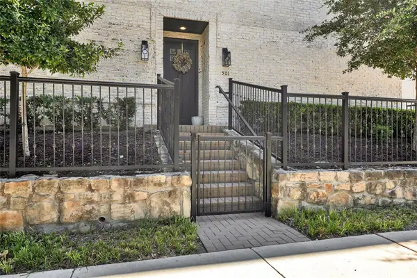 7333 Valley View Lane #501, Dallas, TX 75240