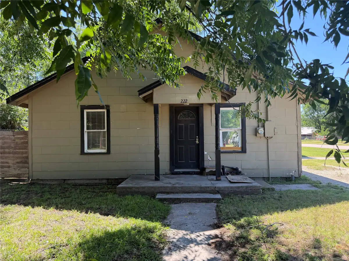 222 Cherry Street, Clyde, TX 79510 - #1