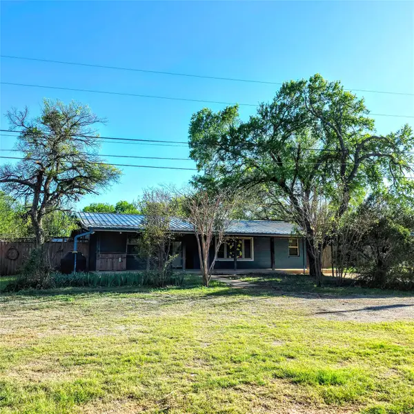 135 Elm Street, Palo Pinto, TX 76484