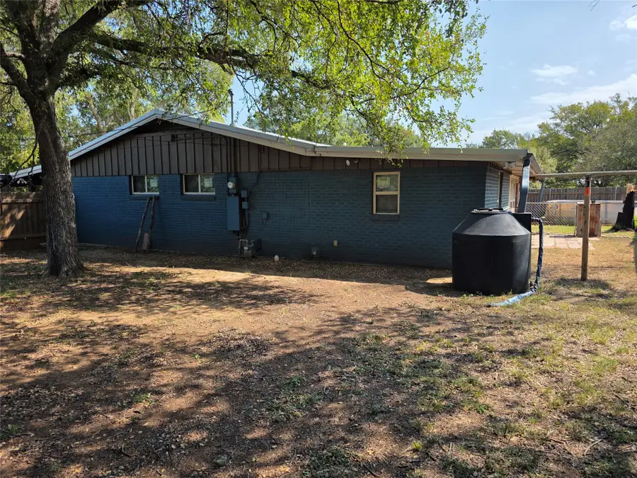 135 Elm Street, Palo Pinto, TX 76484 - #3