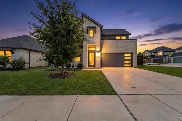 352 Boone Drive, Waxahachie, TX 75165