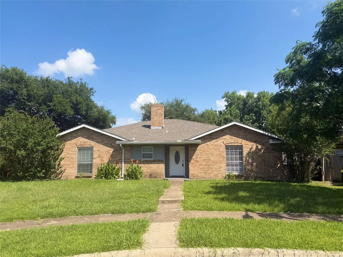 738 Brighton Lane, Garland, TX 75043 - #1