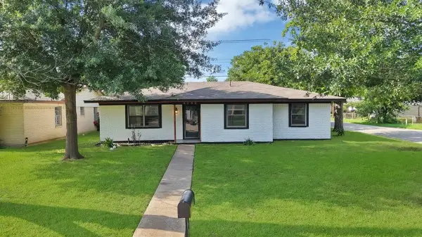 4200 Templeton Street, Greenville, TX 75401 - #3