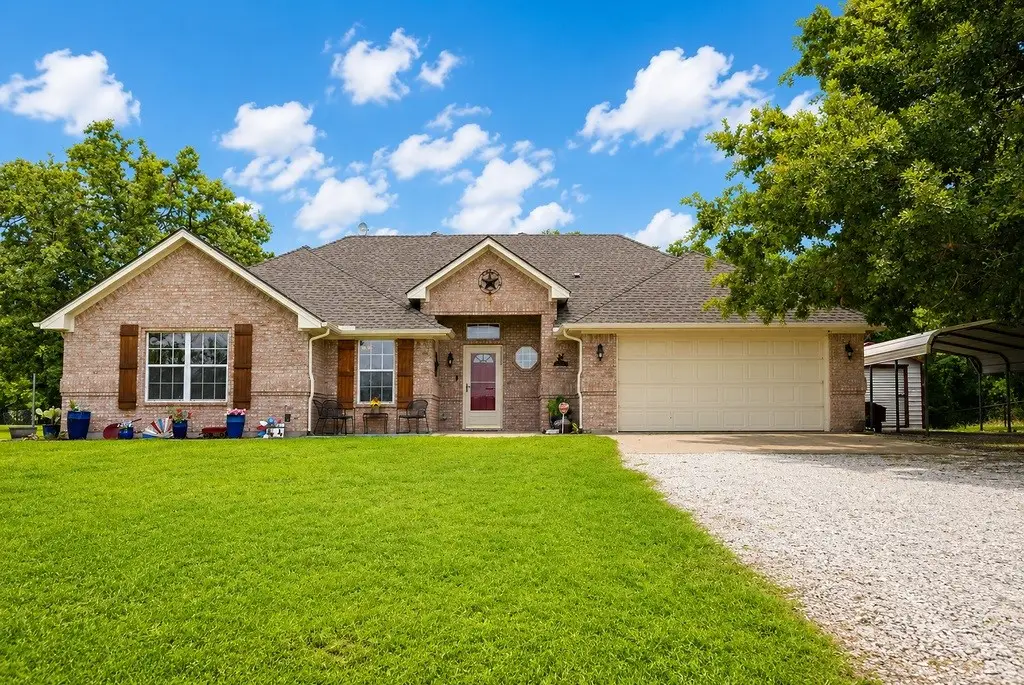 105 Jeremy Lane, Paradise, TX 76073 - #1