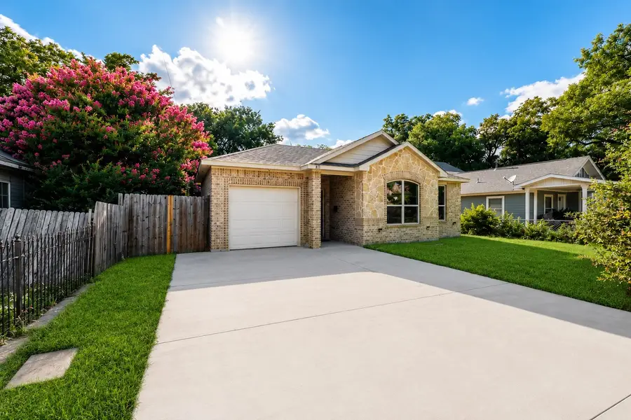 411 N Dwight Avenue, Dallas, TX 75211 - #3