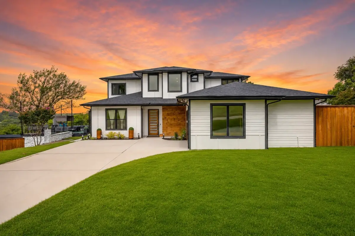 301 Paint Pony Trail N, Fort Worth, TX 76108 - #1