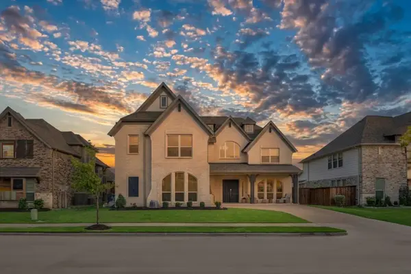 1112 Maverick Drive, Mansfield, TX 76063