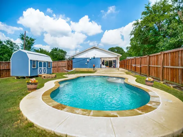 7041 Payte Lane, North Richland Hills, TX 76182