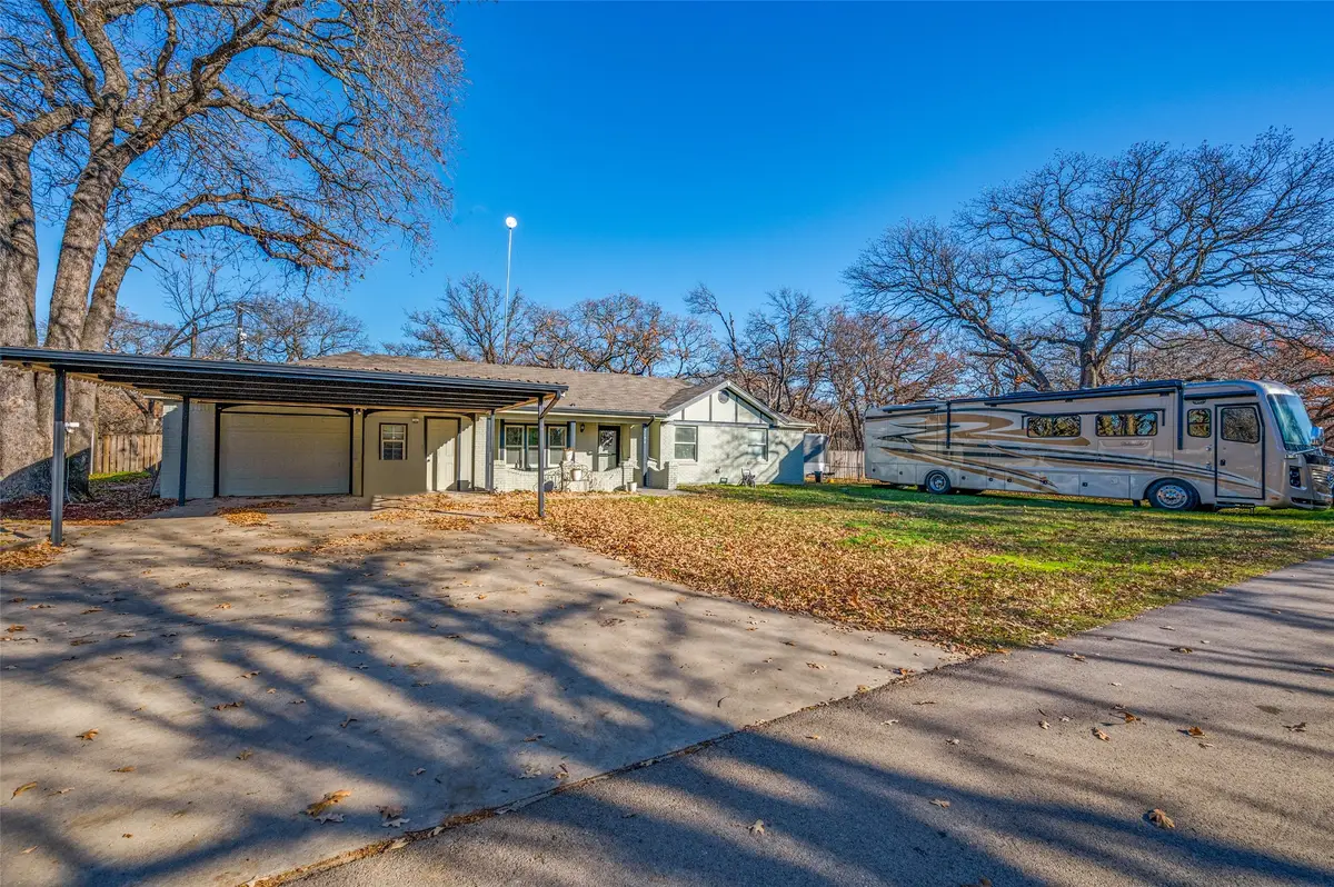 7160 Jay Lane, Azle, TX 76020 - #1
