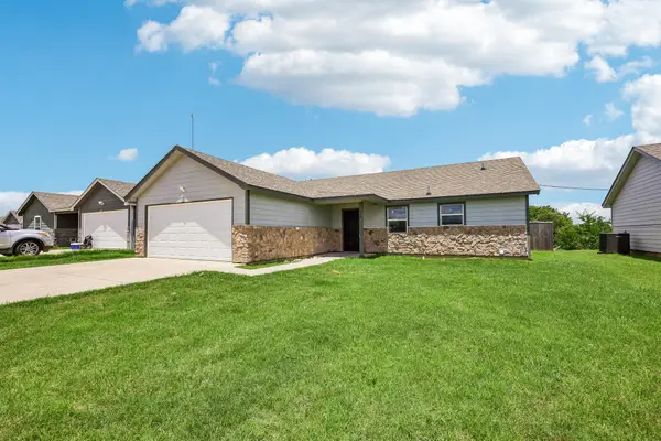 433 Whitney Court, Rio Vista, TX 76093
