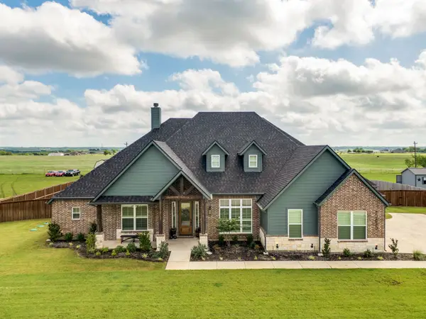 10630 Barleycorn Lane, Venus, TX 76084