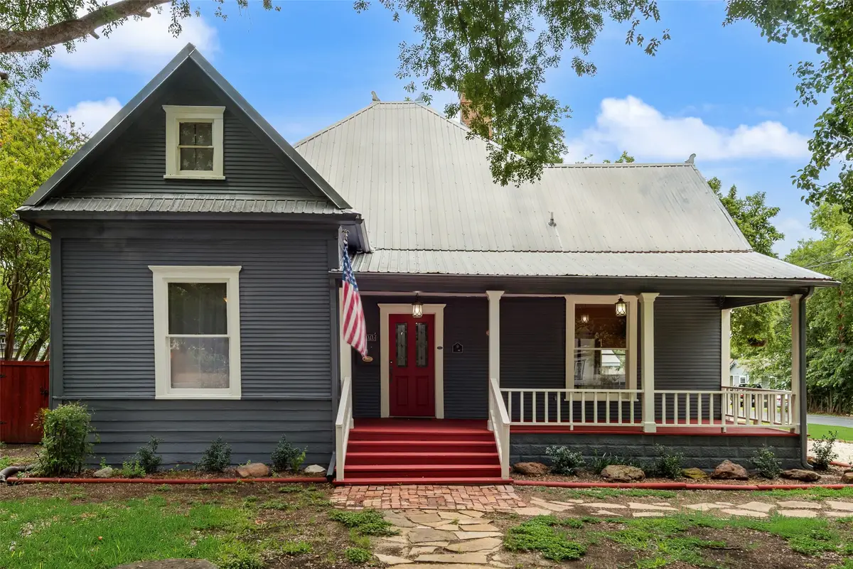 600 Wiliams Street, Waxahachie, TX 75165 - #1