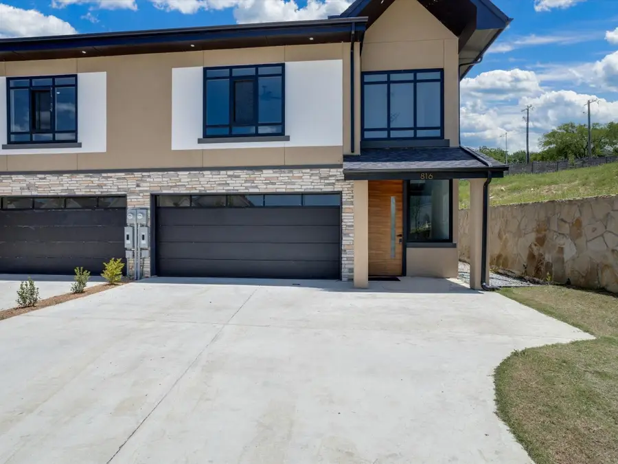 816 Premier Parkway, Grand Prairie, TX 75051 - #2