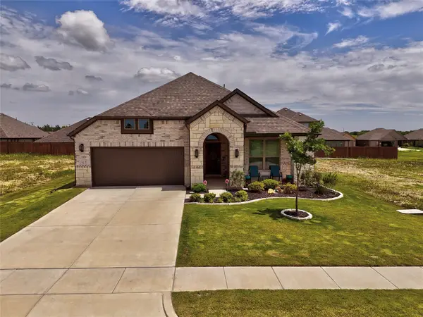 1917 Daybreak Drive, Venus, TX 76009