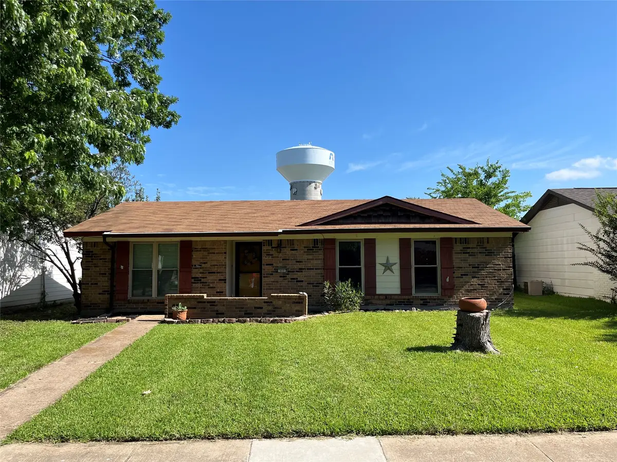 909 Wandering Way Drive, Allen, TX 75002 - #1