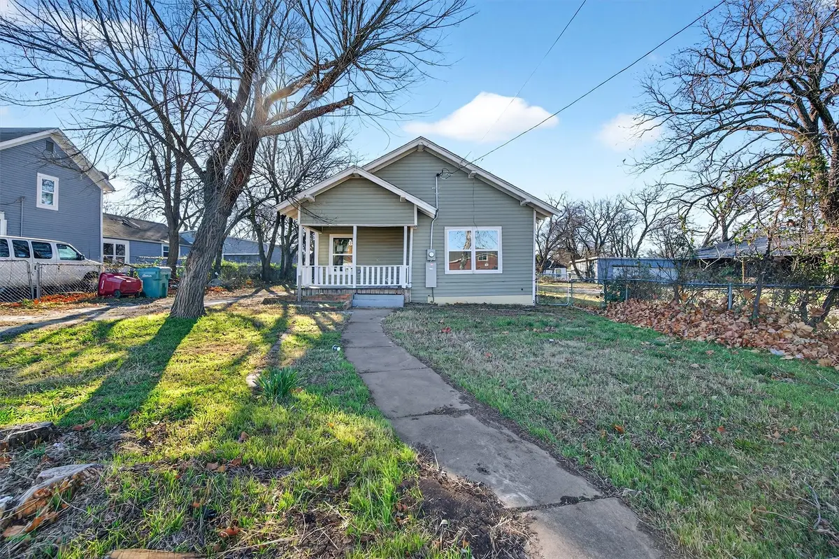 710 E Lamar Street, Sherman, TX 75090 - #1