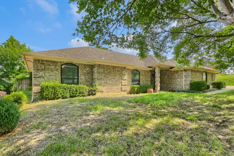 8821 Glen Hollow Drive, Fort Worth, TX 76179 - #3