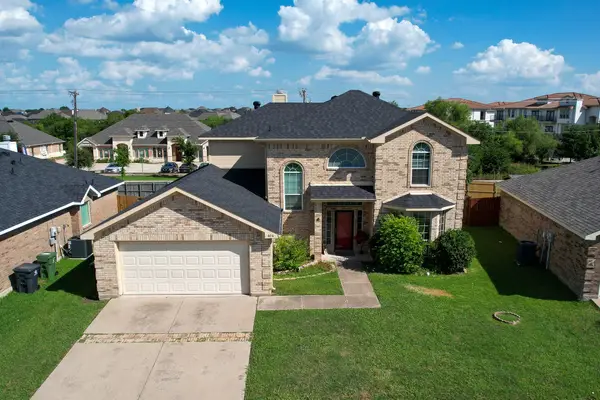 404 Mcmurtry Drive, Arlington, TX 76002