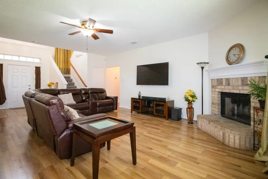 404 Mcmurtry Drive, Arlington, TX 76002 - #3
