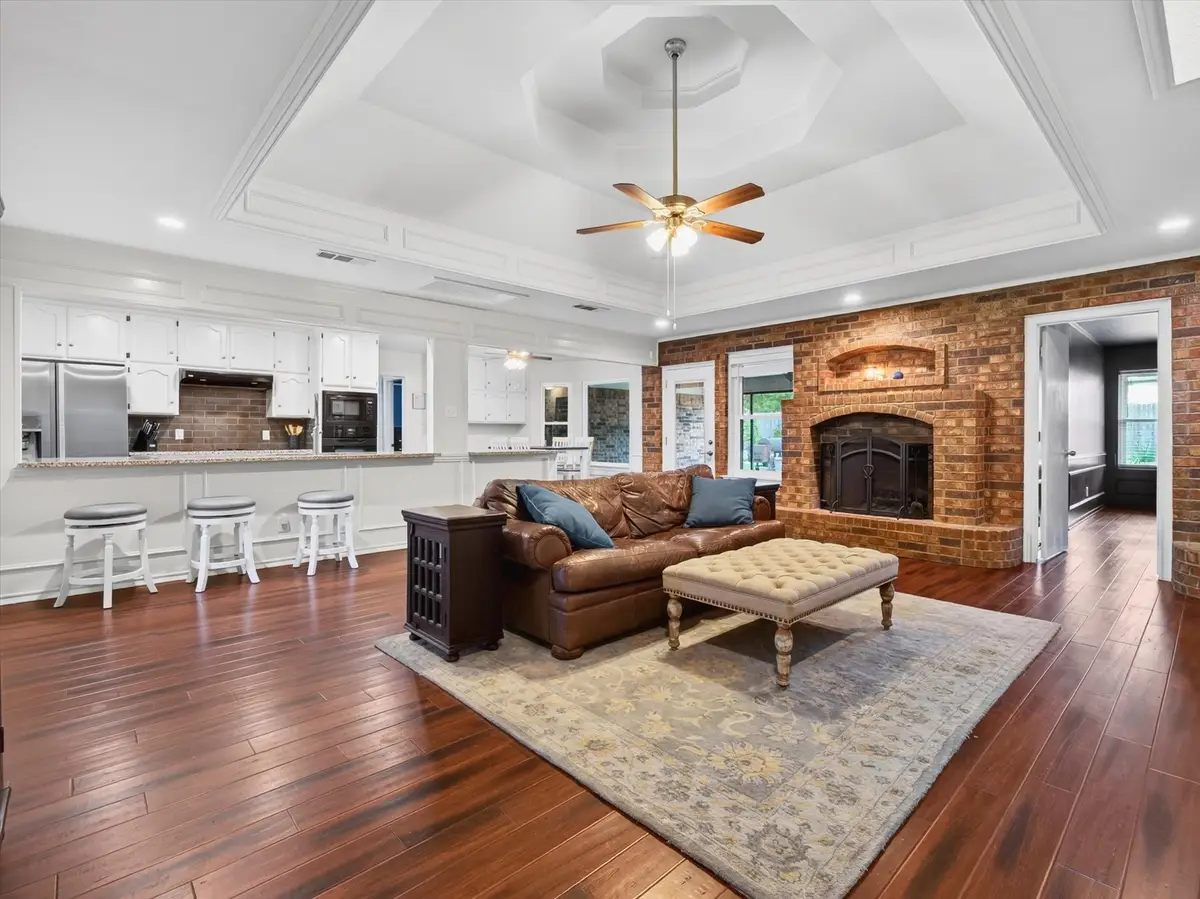 7304 Shady Hollow Lane, North Richland Hills, TX 76182 - #1